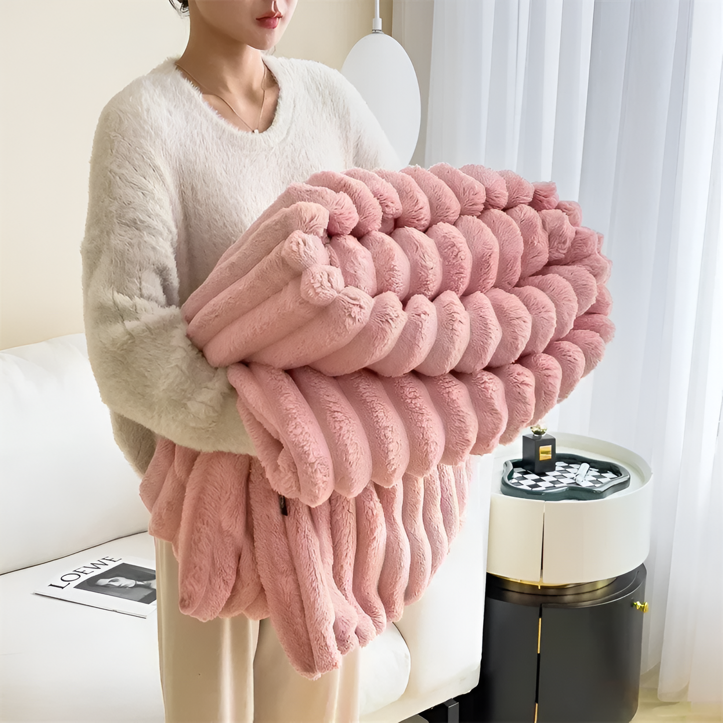 Luxurious Faux Rabbit Fur Throw Blanket