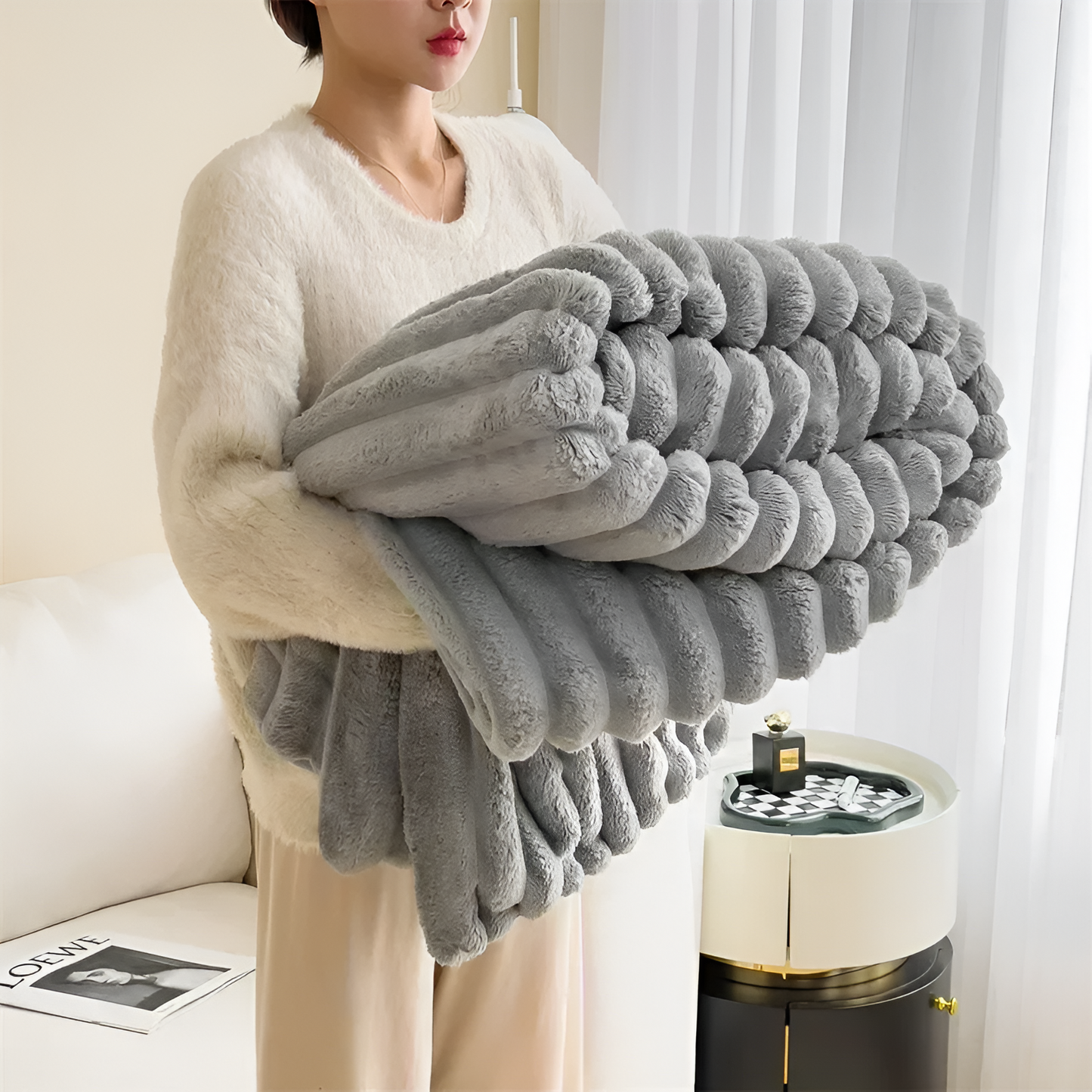 Luxurious Faux Rabbit Fur Throw Blanket